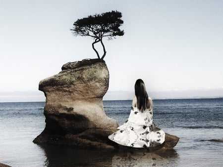 Sognare - stone, white, woman, brunette, tree