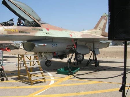 F16 - gerup, airbase, israel, show in