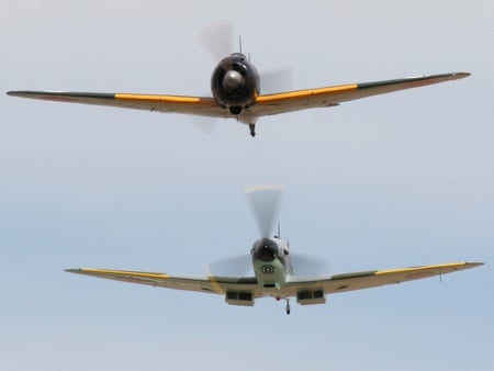 Closing in fothe Kill - zero, mitsubishi, supermarine, replica, spitfire