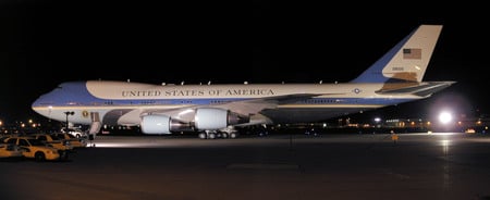 Air Force One - airport, president, people, airliner