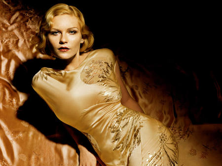 Kirsten Dunst - kirsten, beautiful, hot, girl, eyes, blonde, hair, lips, babe, lady, woman, dunst, gold dress, blond, face, sexy