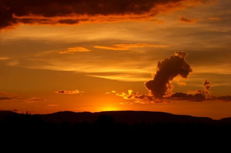 Ocaso - cloud, sky, sunset, sun