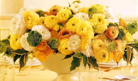 SUNNY YELLOW - flowers, sunny, yellow, bright, gold, green leaves