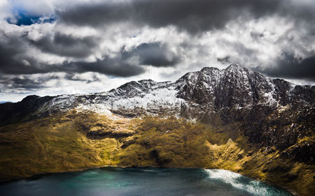 Snowdon - nature, lake, cloudy, overcast, beautiful, mountains, stunning