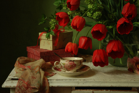 still life - pretty, elegantly, porcelain, gifts, photo, flowers, red, old, ribbon, box, nice, vase, beautiful, coffee, photography, tea, lovely, cool, still life, flower, tulip, bouquet, drink, harmony, tulips, scarf, green, gift, cup