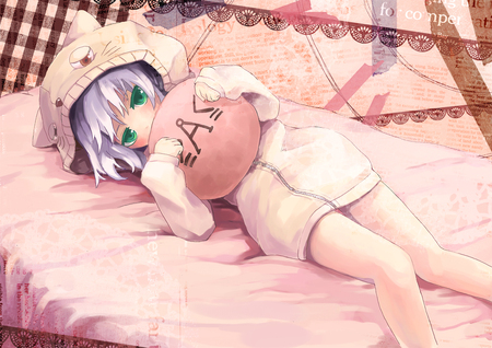 anime - green eyes, sleep, purple hair, purple pijama