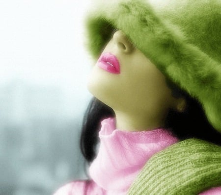 Hiden beauty - beauty, woman, fur, girl, female, model, face, hiden, pink, beautiful, stylish, green, colors, cute