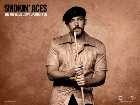 Smokin Aces - movie, guns, cards, action