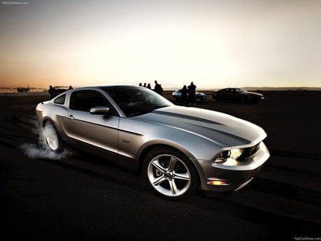 2011 Ford Mustang GT (V8) - gt, ford, mustang, 2011