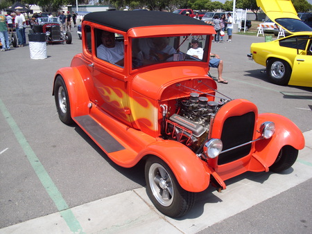 COOL HOTROD - hotrod, cars, autos, hot, orange, outside, hot rod, car, rod and custom, classic, show, auto, ford, custom, chevy