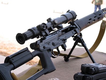 rifle,scope,assault,mag - special, scope, assult, rifle