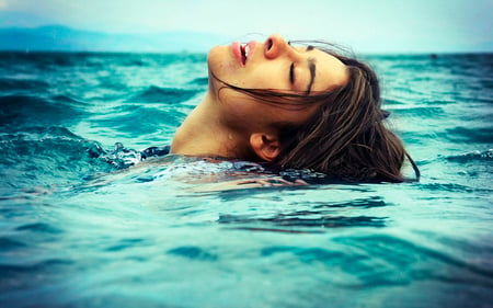 Lucid Dreaming - water, photography, female, artwork, abstract, waves