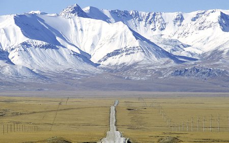 Lonley road - nature, road, snow, field, mountains