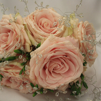 sweet vintage roses bouquet