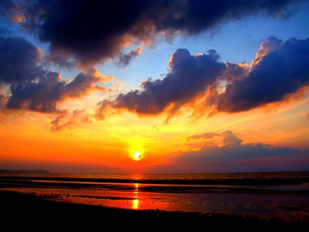 Sunset - beauty, beautiful, sun, ocean, peaceful, sky, reflection, clouds, view, lovely, splendor, sunset, sea, nature, colors, colorful