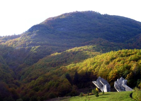 Monument - monument, forest, mountains, nature