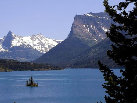 Rocky Mountains - water, blue, glacier, island, mountains