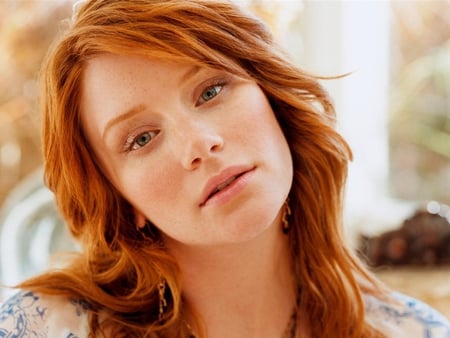 Bryce Dallas Howard - redhead, dallas, close-up, bryce, howard, bryce dallas howard