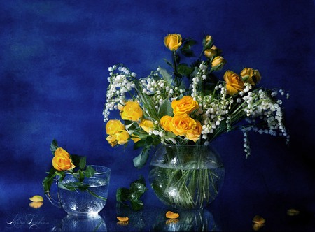 still life - pretty, elegantly, roses, yellow, blue, photo, gentle, flowers, nice, vase, water, beautiful, photography, drops, wet, beauty, lovely, cool, still life, flower, petals, bouquet, harmony, lily of the valley, rose, glass