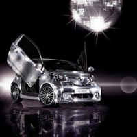 Toyota IQ Disco Concept