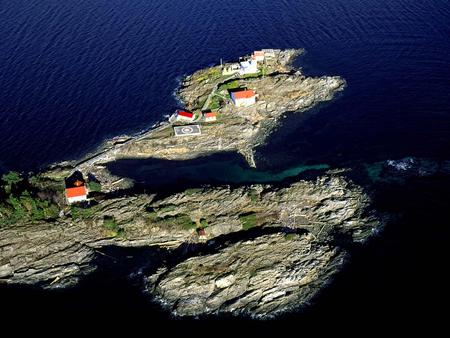 Aerial Island - islands, geograpy, space, ocean, sky