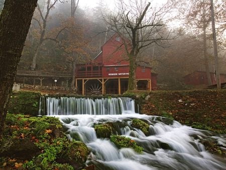 Hodgson Mill - nice, autumn, trees, water, stream, colorful, waterfall, creek, cool, river, house, greenbery, missouri, falls, watermill, summer, lovely, mill, picture, nature, forest, hodgsonwater mill, beautiful, leaves