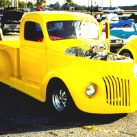 YELLOW FORD HOT ROD PICK-UP