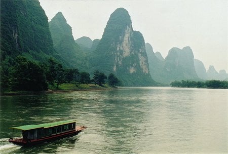 guilin_et_riviere - nature, ship, trees, cano, panorama