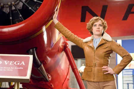 Amy Adams - amy adams, amy, redhead, amelia earhart, battle of the smithsonian, night at the museum, adams