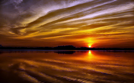 Goodnight - reflections, clouds, sunset, evening, streaks, gold, sky