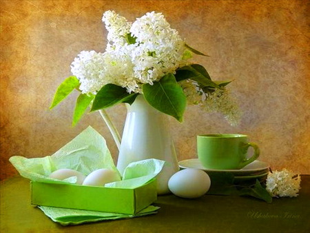 Apple green - white, lilacs, flowers, apple green, cup