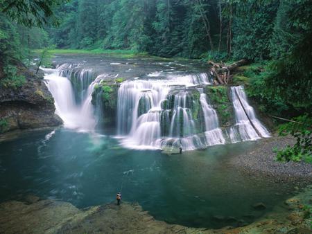 Lower-Lewis-River-Falls-Gifford-Pinchot-National-Forest