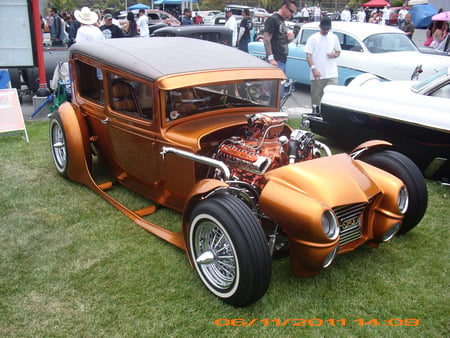 COOL HOTROD - hott, cool, auto, autos, custom, show, hotrod, car, hot rod, outside, cars, classy