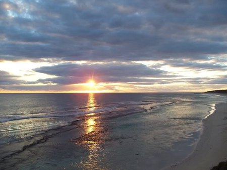 Sunset at sea - day end, water, sun, sky, photography, sunset, sea, nature, waves