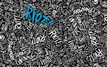 riot, paramore, cool, amaizing, paramonster