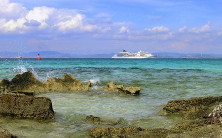 a beautiful cruise - ocean, beach, sky, photography, water, wet, tropical, rocks, waves, nature, clouds, sea, boat