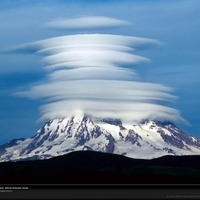 Lenticular clouds