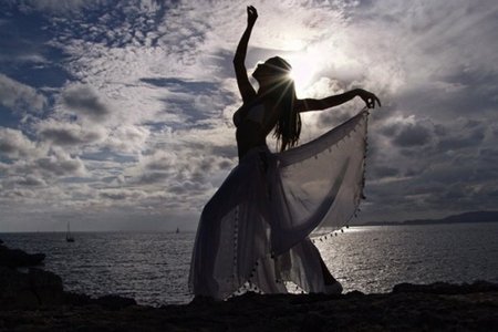 Dance with the sun - dancer, beauty, sky, lady, dance, sun, summer, beautiful lady, evening, good evening, clouds, sea