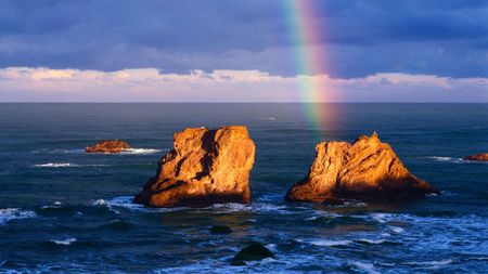 Sea view with rainbow - sky, rainbow, pic, image, rocks, nature, picture, view, colours, sea, photo, photograph