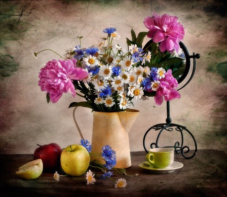 still life - pretty, photo, flowers, daisies, peony, mirror, old, fruit, color, nice, beautiful, photography, beauty, kettle, lovely, cool, still life, flower, bouquet, peonies, harmony, apple, glass