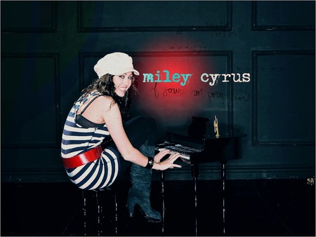 Miley Cyrus - pretty, cool