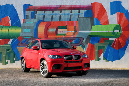 BMW X6 M - graffiti, bmw, cars, x6