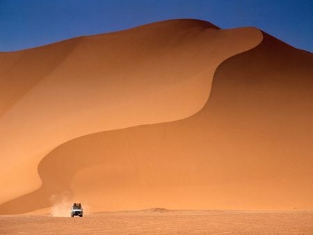 Sahara Desert Algeria - car, algeria, desert, sand, africa, sahara