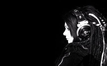 girl in headphones - beautiful, dreads, girl, beauty, cool, dark, skull, black, headphones, white, awesome, cute, nice, candy