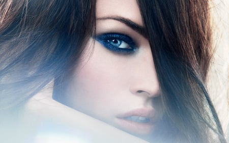 Megan Fox - people, actresses, beautiful, megan fox, models, celebrity, blue eyes, eyes