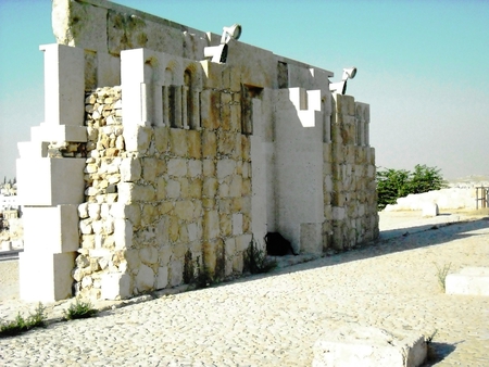 lonely wall - ruins, islamic, jordan, roman, history