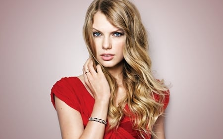 Taylor Swift - people, beautiful, singer, entertainment, celebrity, taylor swift, music, songwriter, actresses