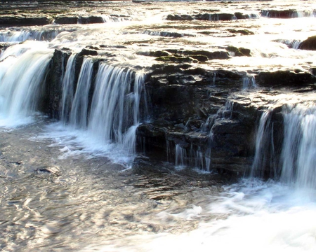 Aysgarth Falls, Yorkshire Dale, England - waterfalls, white, water, flowing, falls, rocks