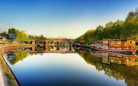 Bridge Reflection - germany, picture, beautiful, saarbrucken, reflection, bridge