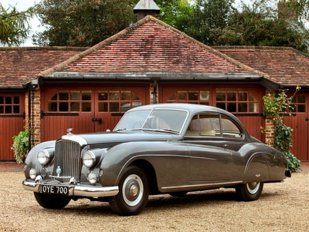 Classic Bentley - bentley, r type, vintage wheels, antique, bently, coupe, home, classic, house, 1955